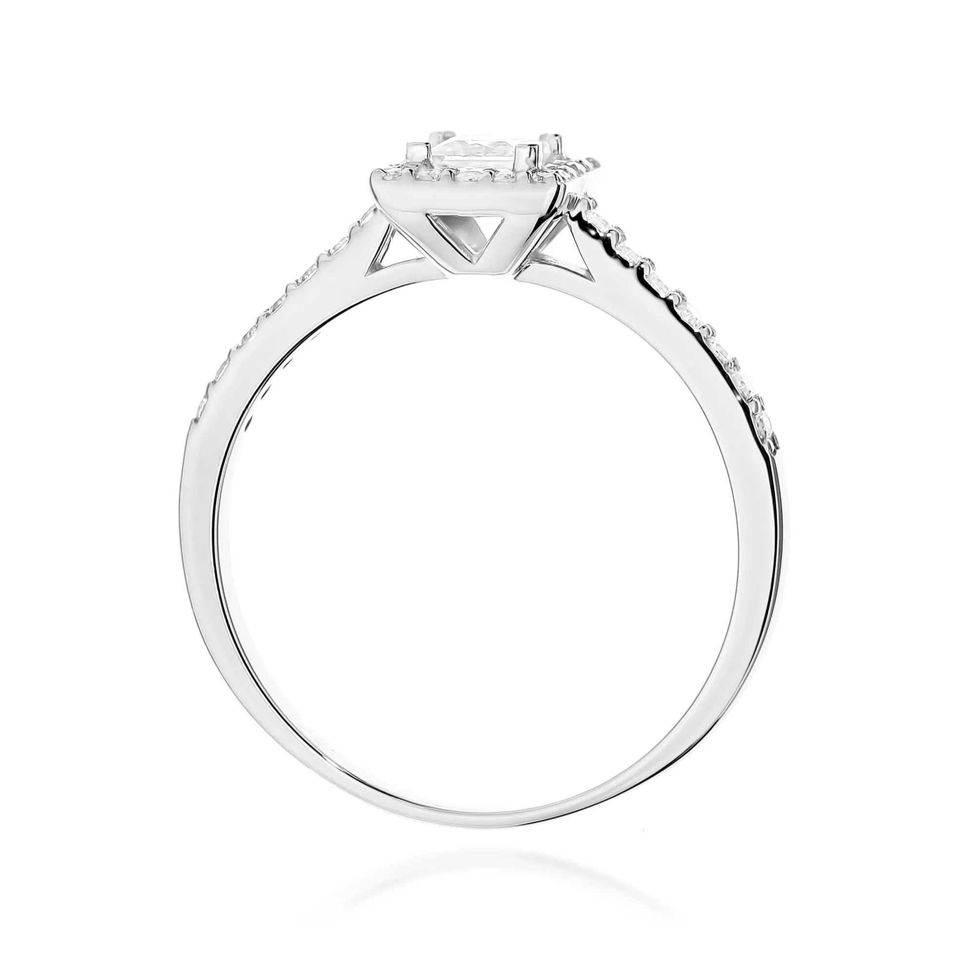 Diamond Engagement Ring in 585 White Gold