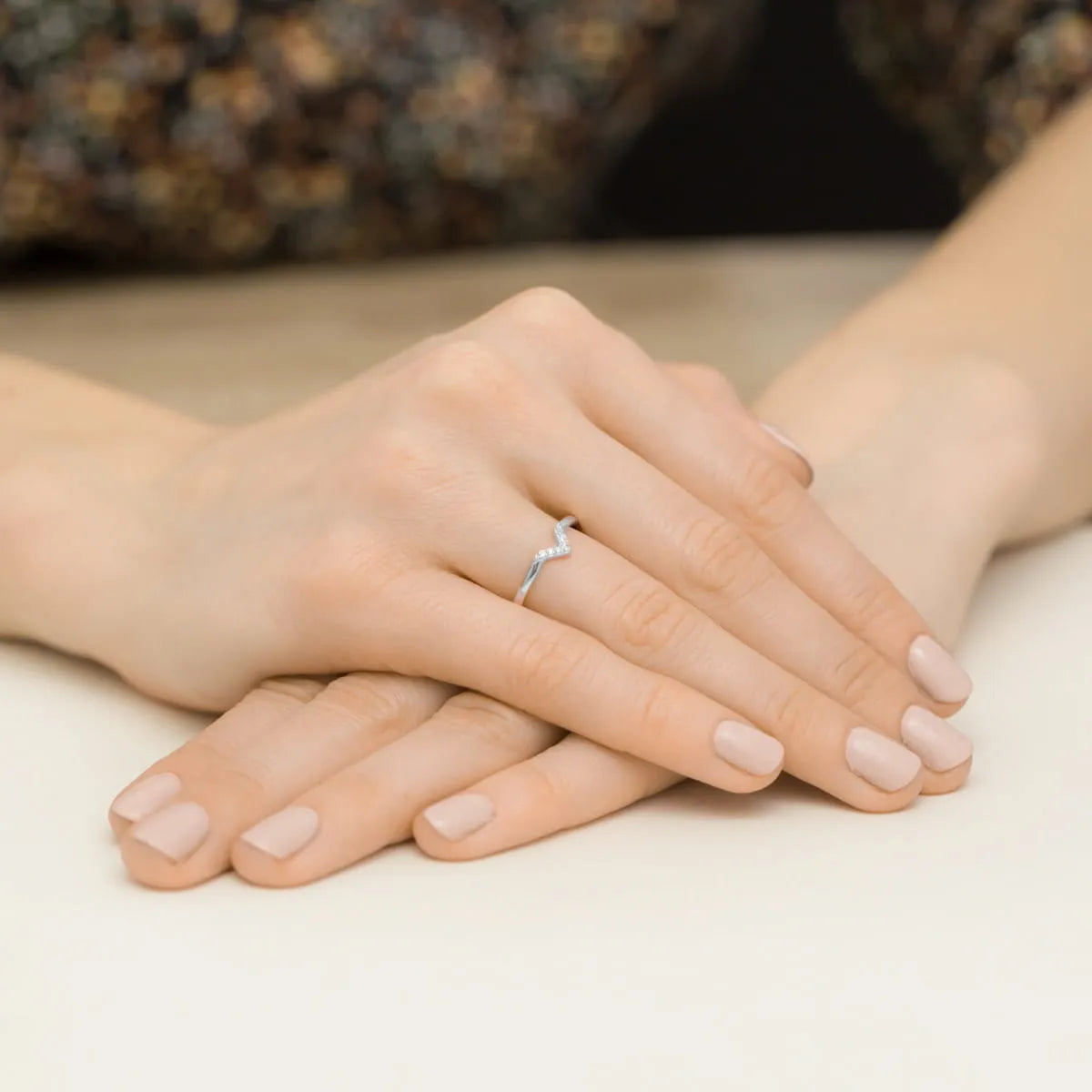 zlatý prsten s diamanty 0,035 ct w0602-diw-01