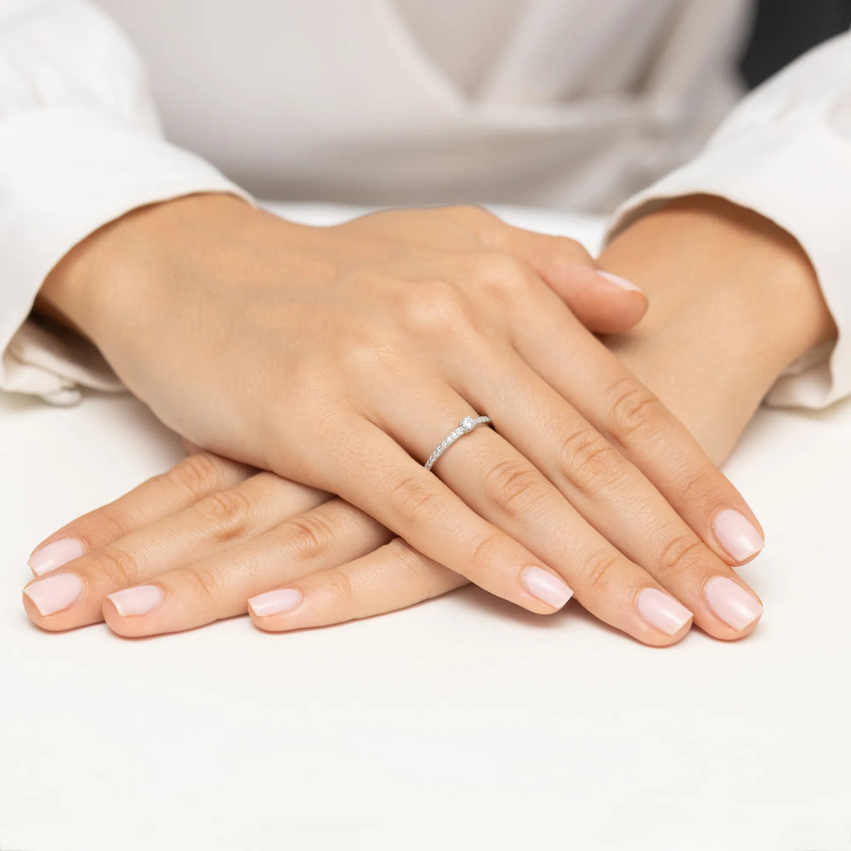 zlatý prsten s diamanty 0,08 ct a 0,11 ct w0676-diw-01