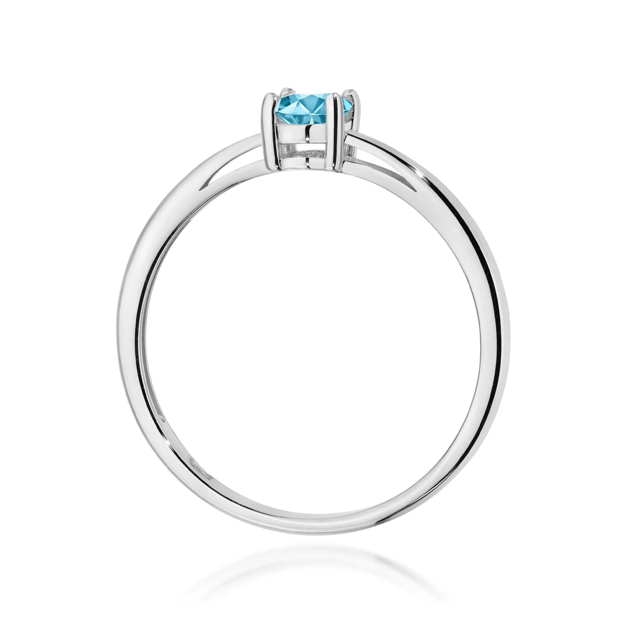 gold-ring-with-0-50ct-topaz-w0685-tob-01