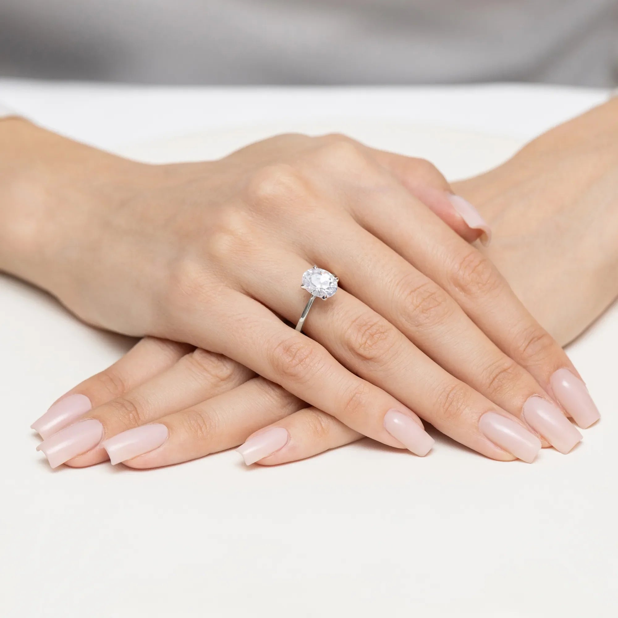 Lab-grown Diamond Engagement Ring in 585 White Gold