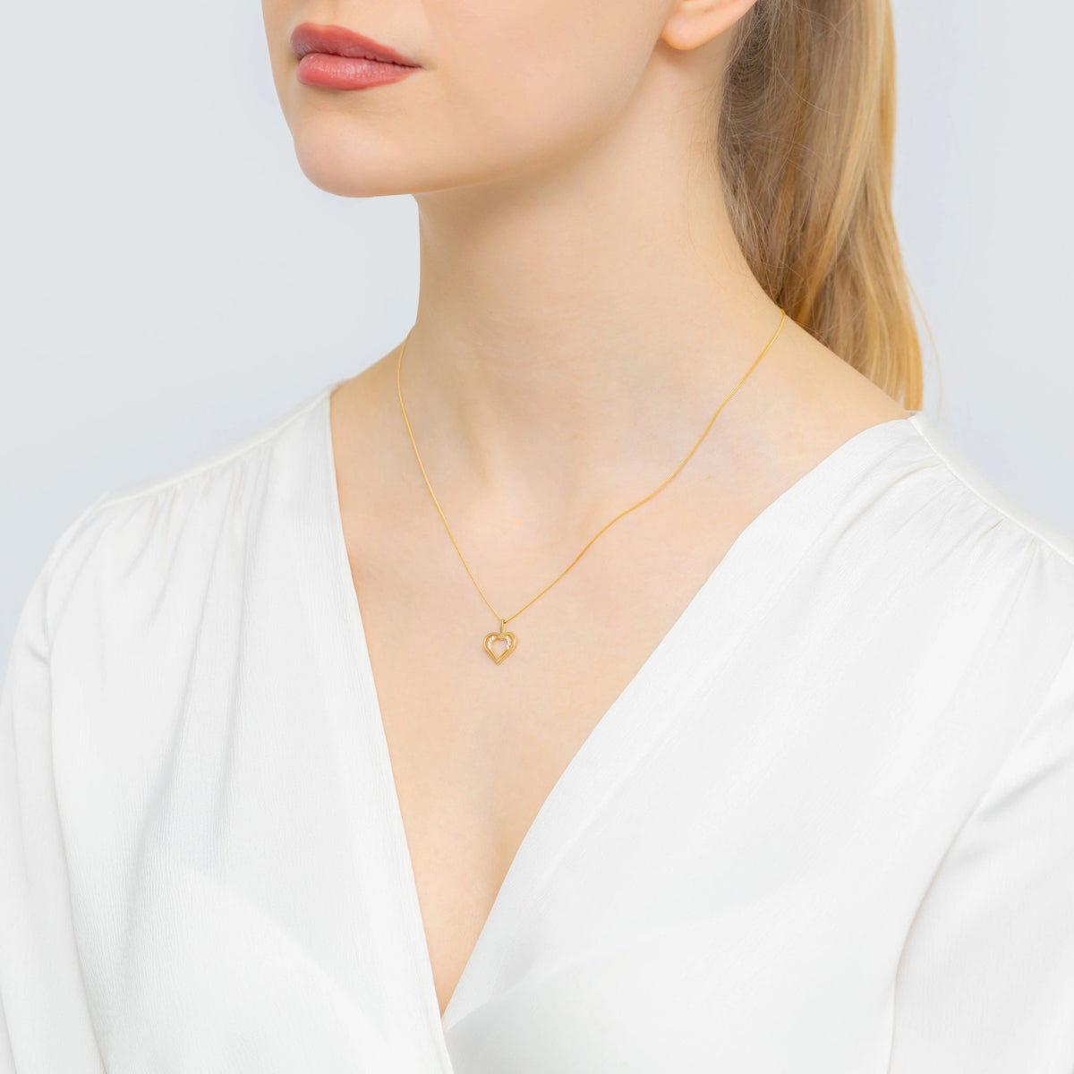 zlatý přívěsek kapka s květinami z gw 277 585