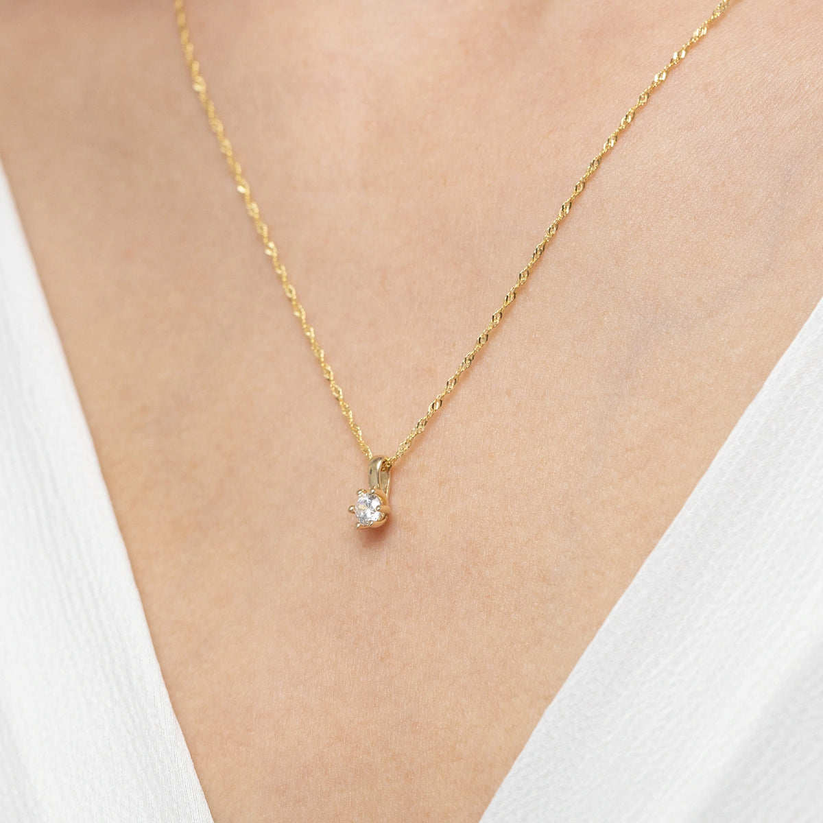 zlatý přívěsek s diamantem 0,15 ct z0222-diw-04
