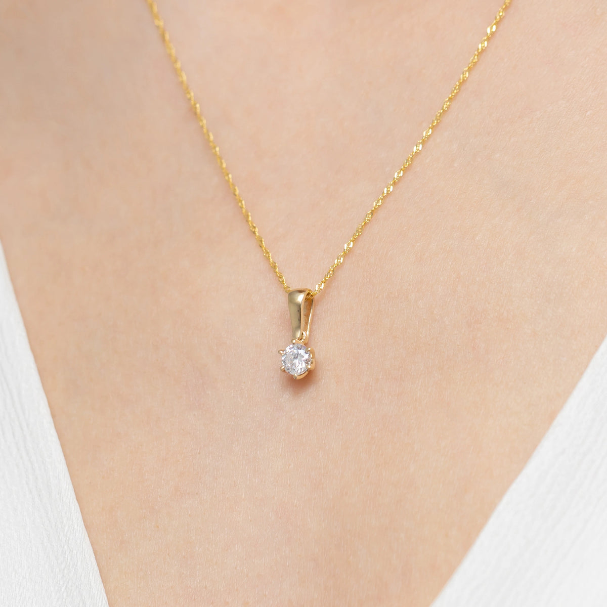 gold-pendant-with-0-40ct-lab-diamond-z0575-ldw-02