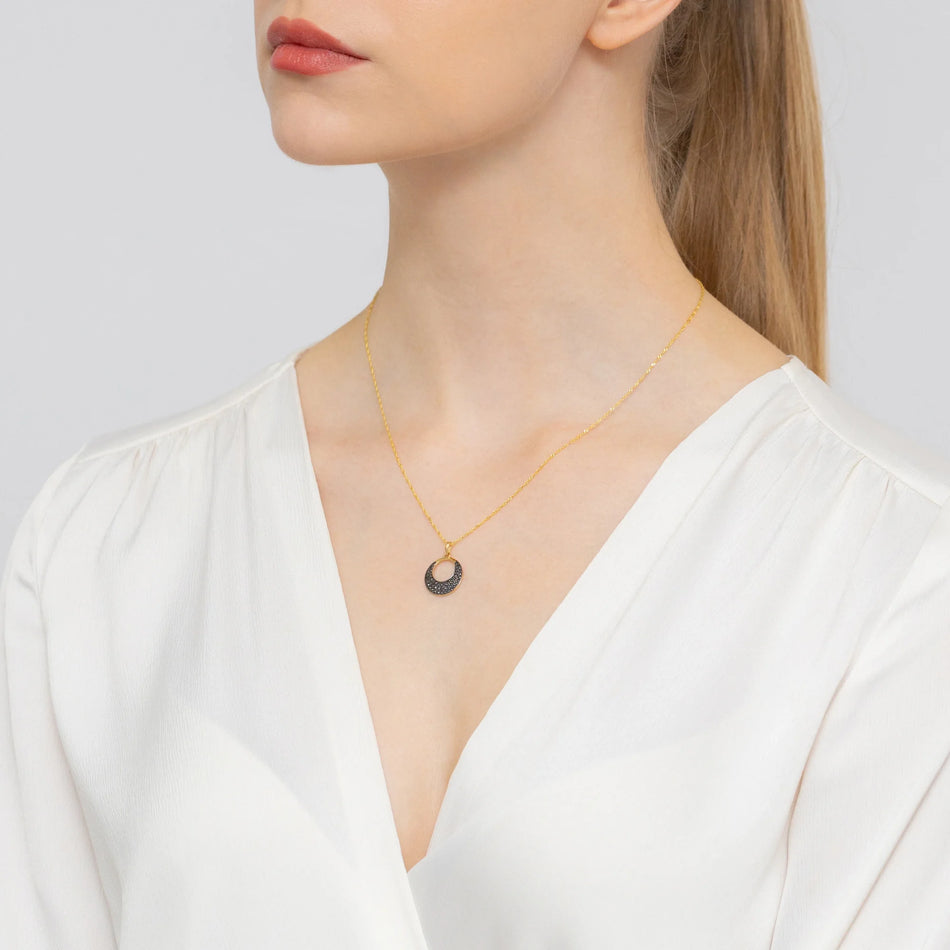 Zlatá sada: přívěsek otevřený kruh s motivem zlaťáckého oka a černou zirkonií