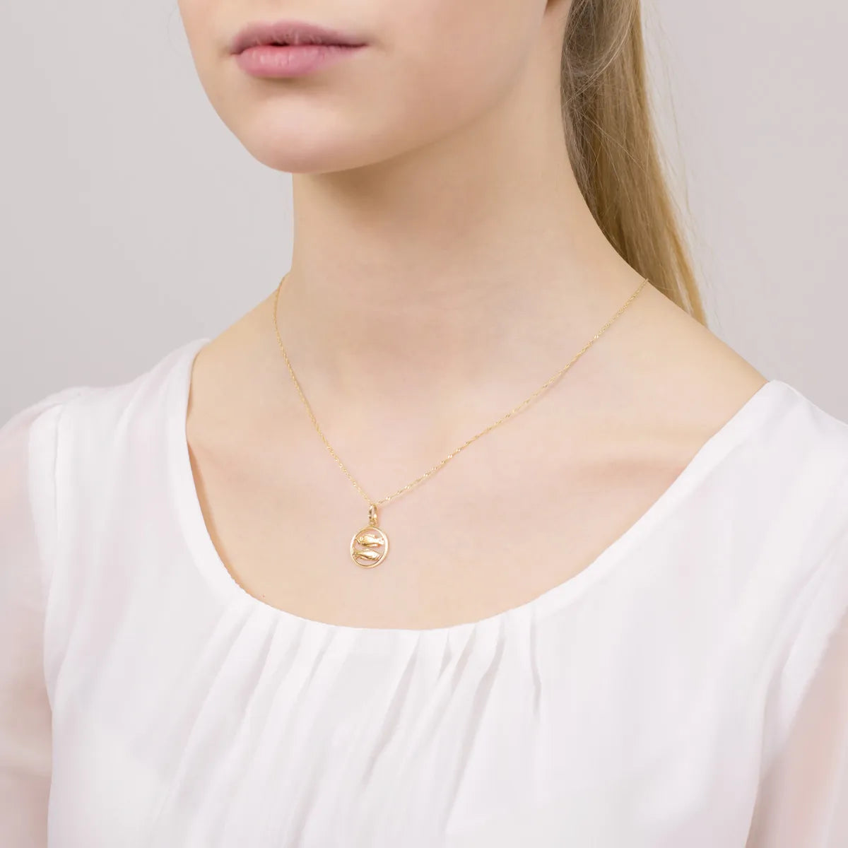 gold-pendant-zodiac-sign-cancer-z371-585-rak