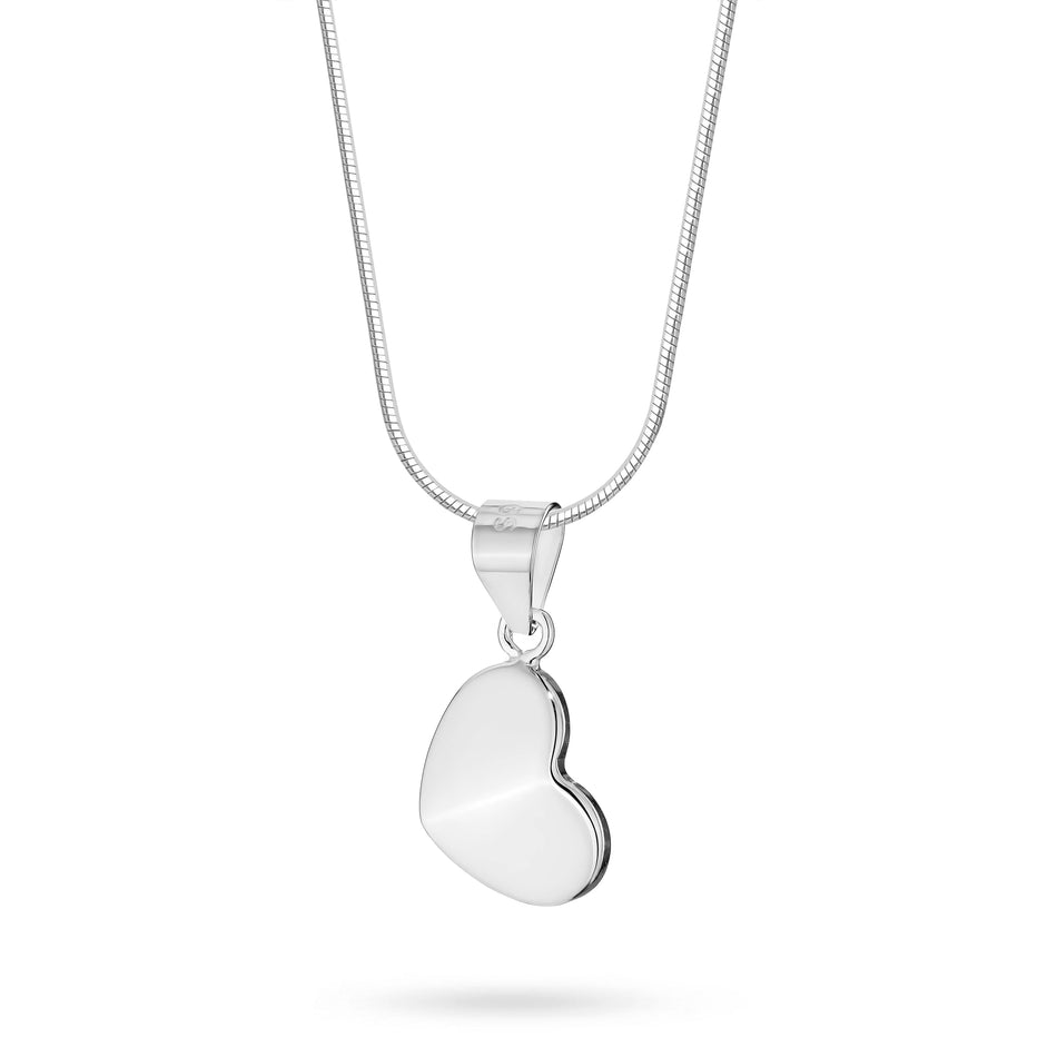 Stříbrný náhrdelník s pevným hladkým přívěskem ve tvaru srdce