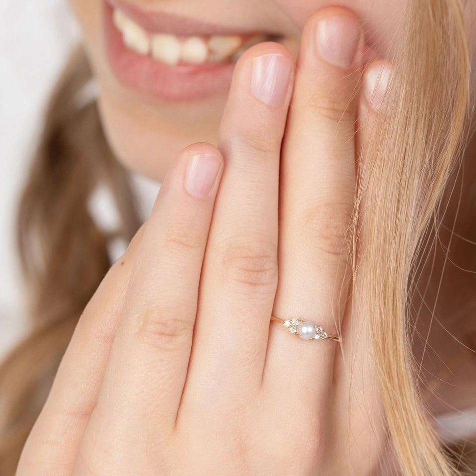 Gold 14K(585) delicate ring with pearl and zirconia. Order gift for mother, girlfriend or fiancee.