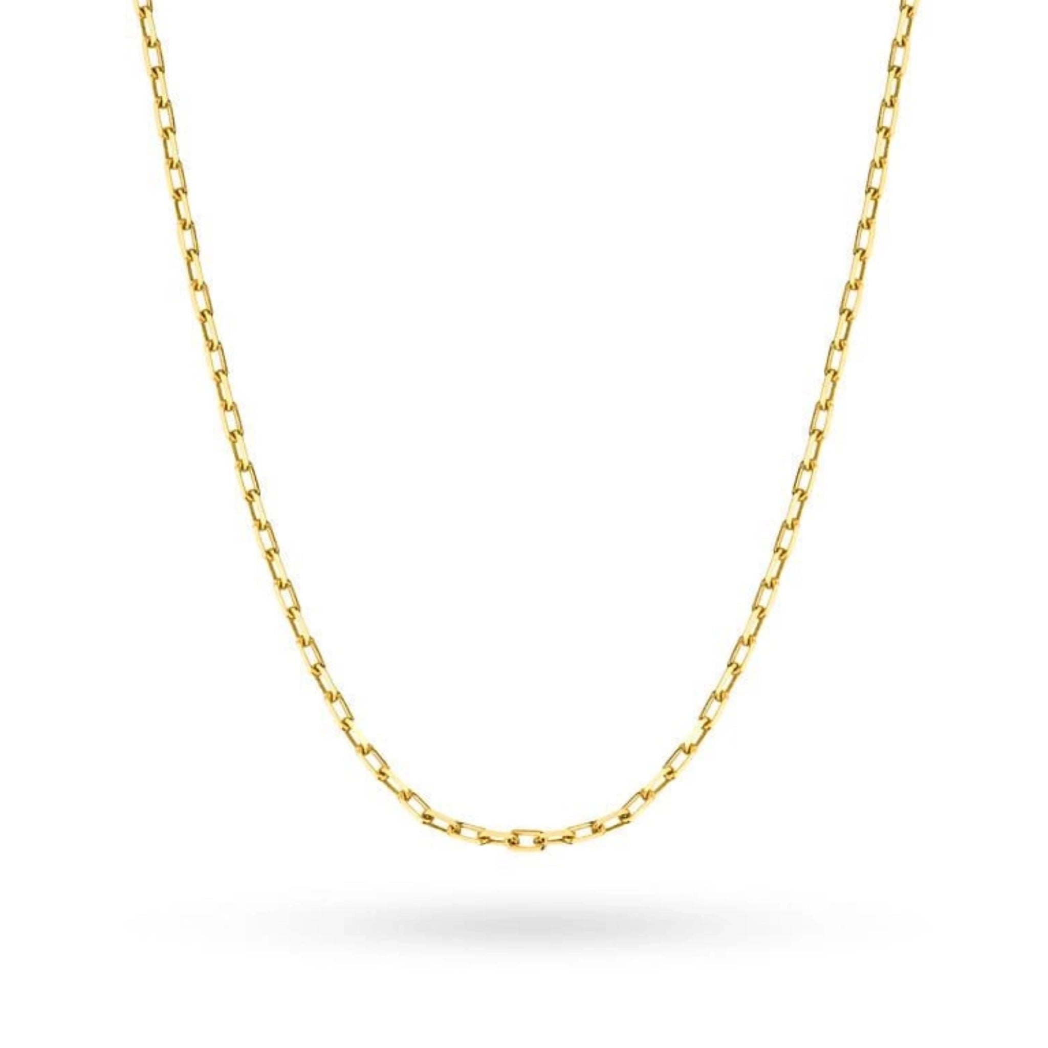 This 14-carat gold chain with a anchor weave is an exclusive accessory. Perfect for a gift.