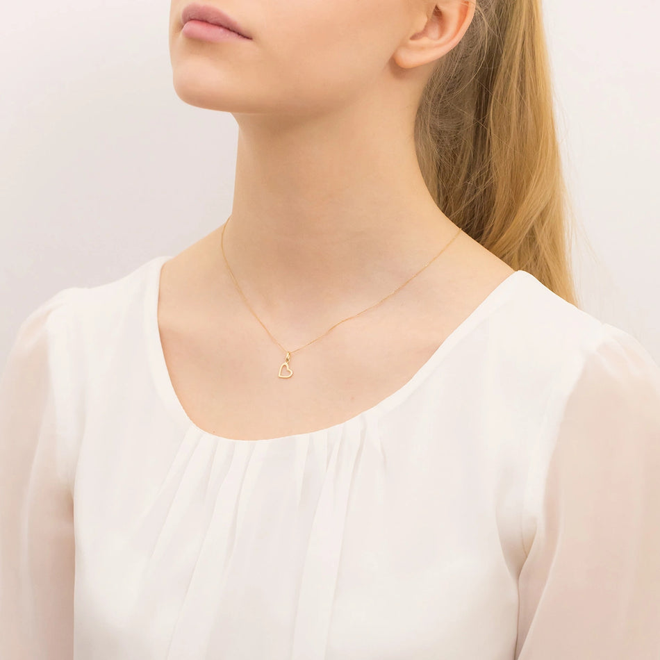 8K gold pendant is a timeless expression of elegance and femininity. Perfect gift for mother, sister, wife or daoughter