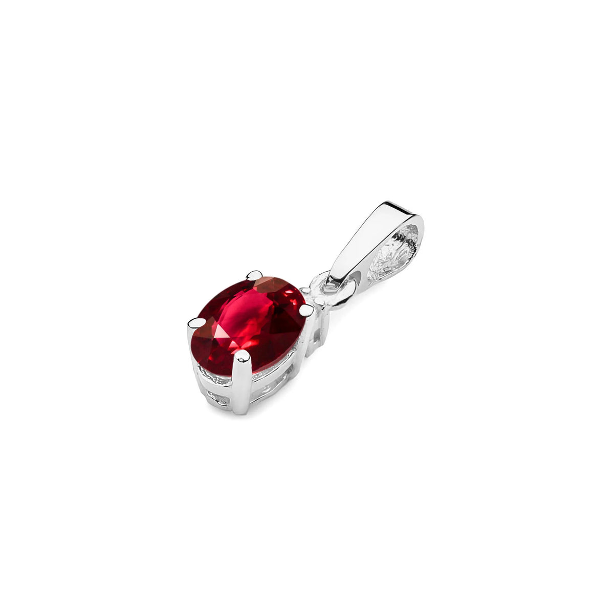 Přívěsek z bílého zlata s oválným rubínem a dalšími diamanty.