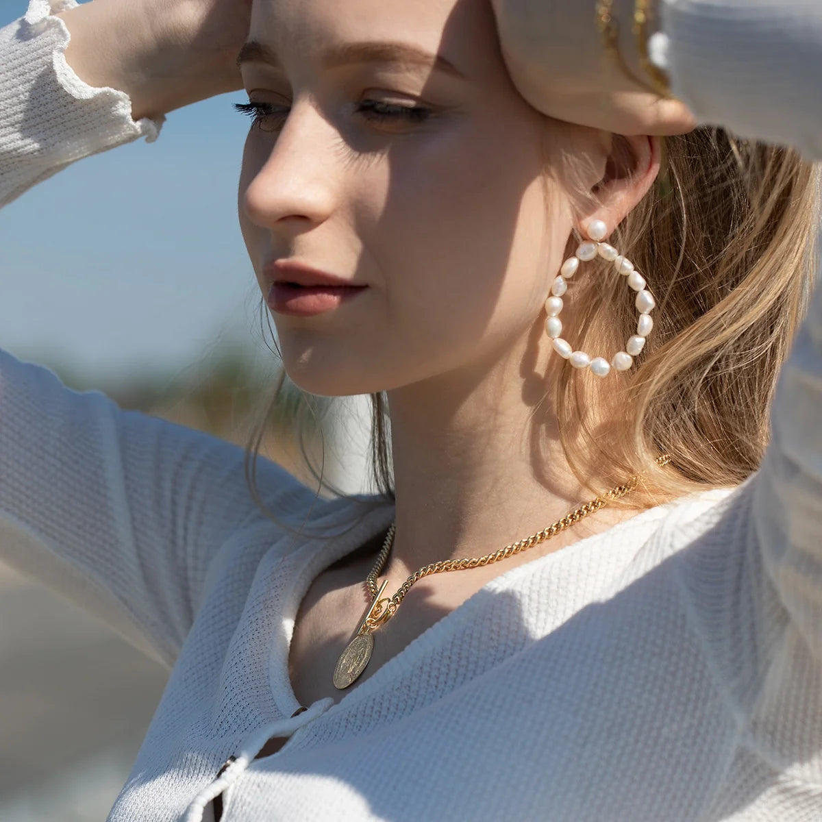 Silver(925) Earrings with pearls. Hoop shape in vintage style. Order gift for mother, girlfriend or fiancee.